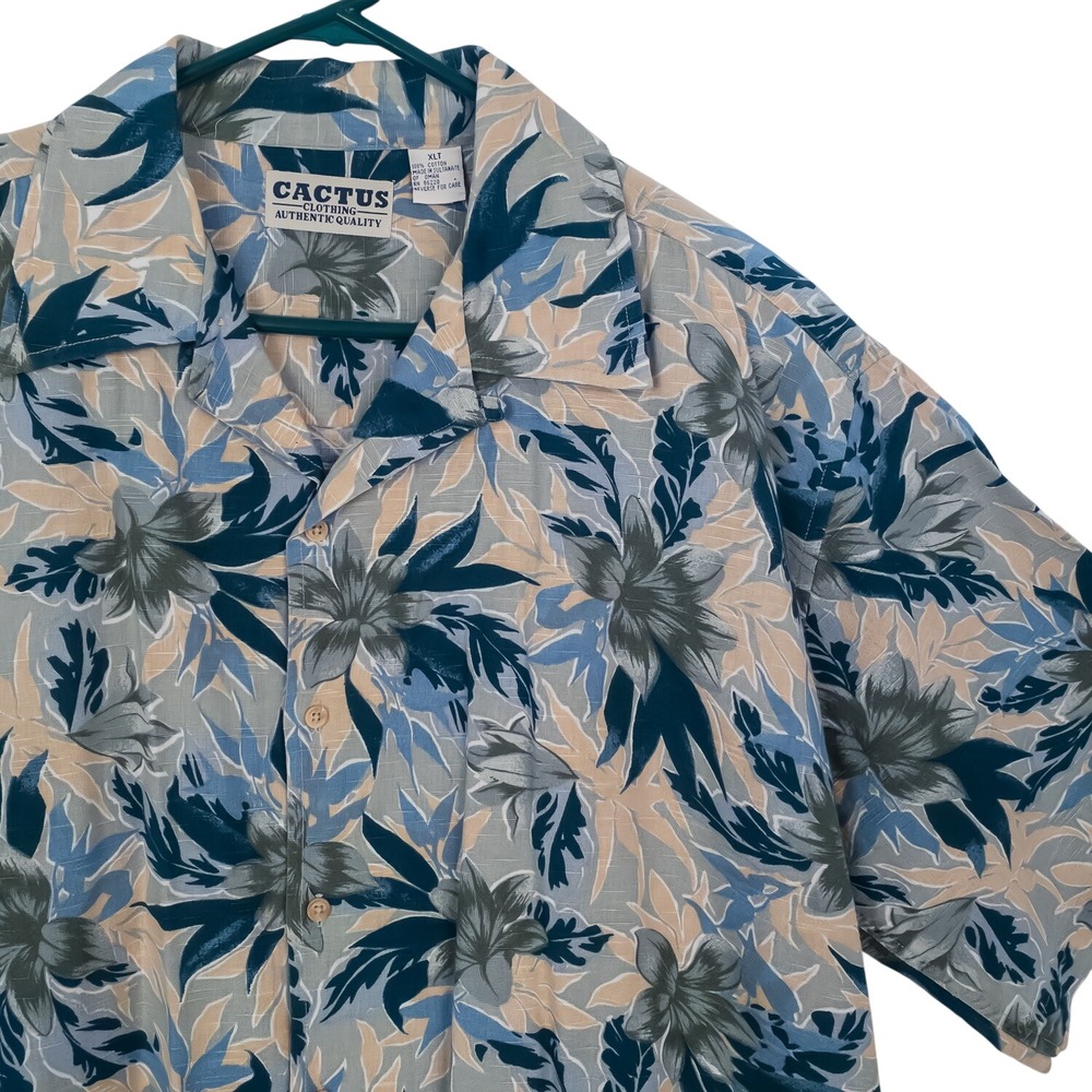 Cactus Clothing Button-Down Men XLT Blue Tan Floral Tropical‎ 100% Cotton Shirt